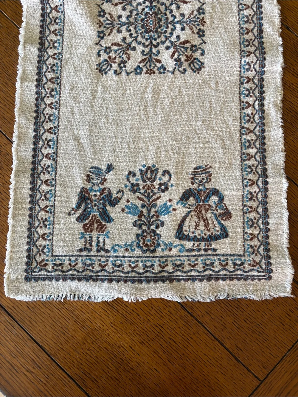N/A vintage ivory